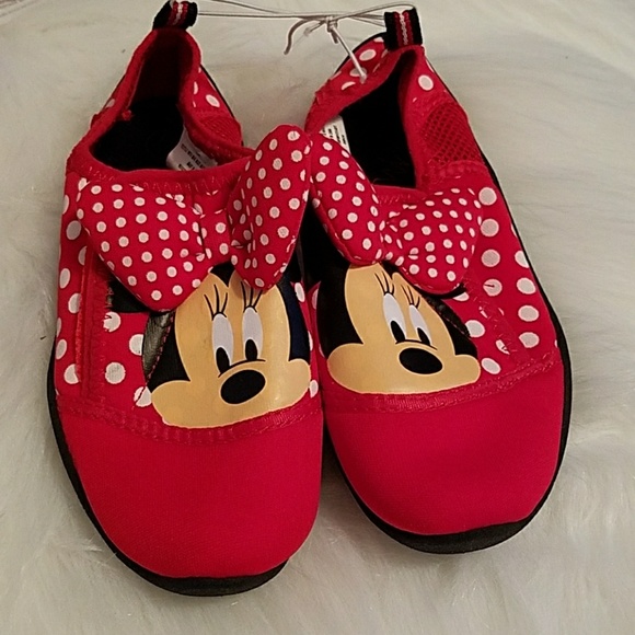 minnie mouse water shoes